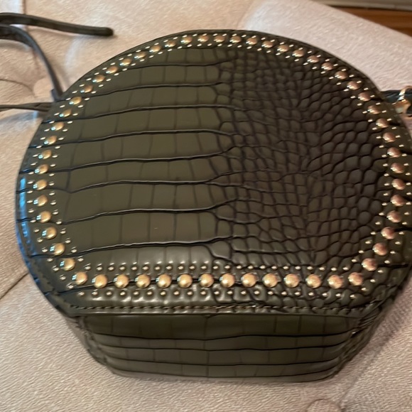 Designer Snakeskin Handbag - Picture 6 of 12